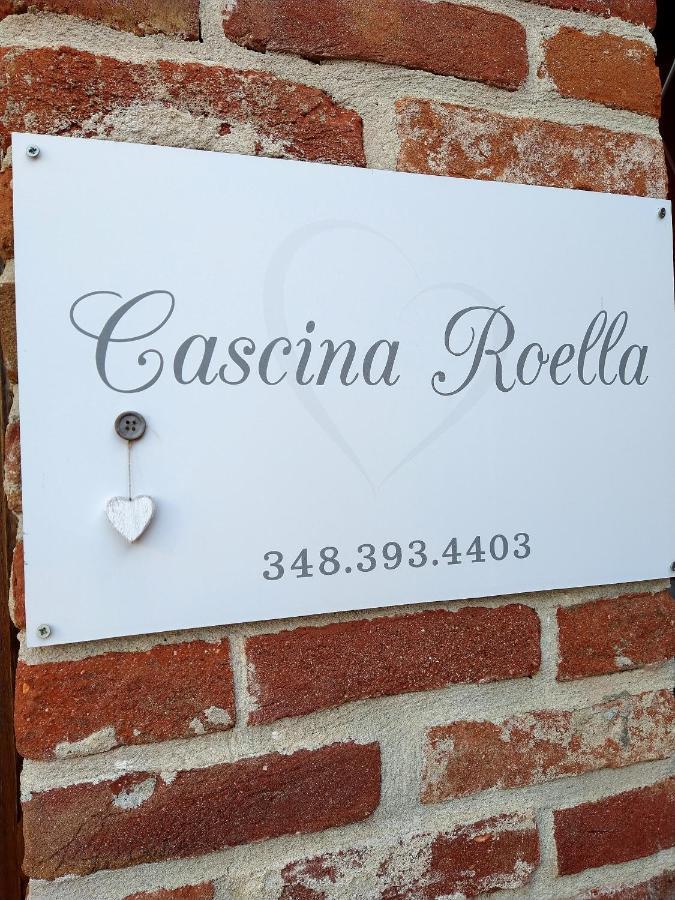 Cascina Roella Casa de hóspedes Monforte dʼAlba Exterior foto